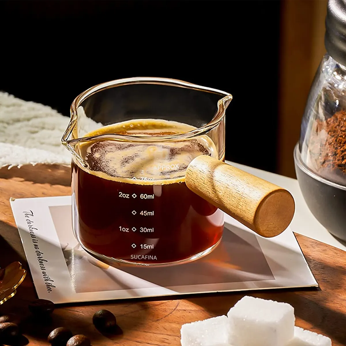 1pc Glass Measuring Cup Wood H - Vintage Coffee Equipment recension och pris